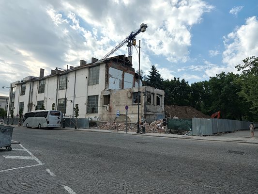 Ремонт на Националната художествена академия