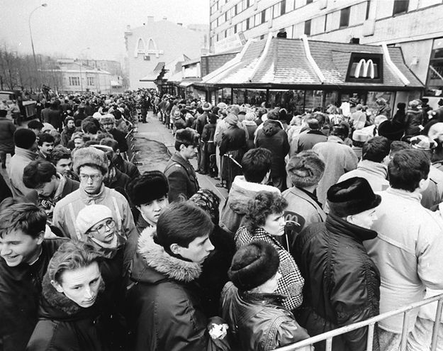 Първият ресторант Макнодалдс в Москва