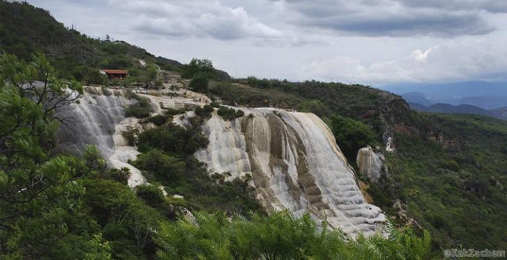 Кипящият водопад в Мексико