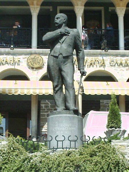 Паметникът на Стамболов във Велико Търново