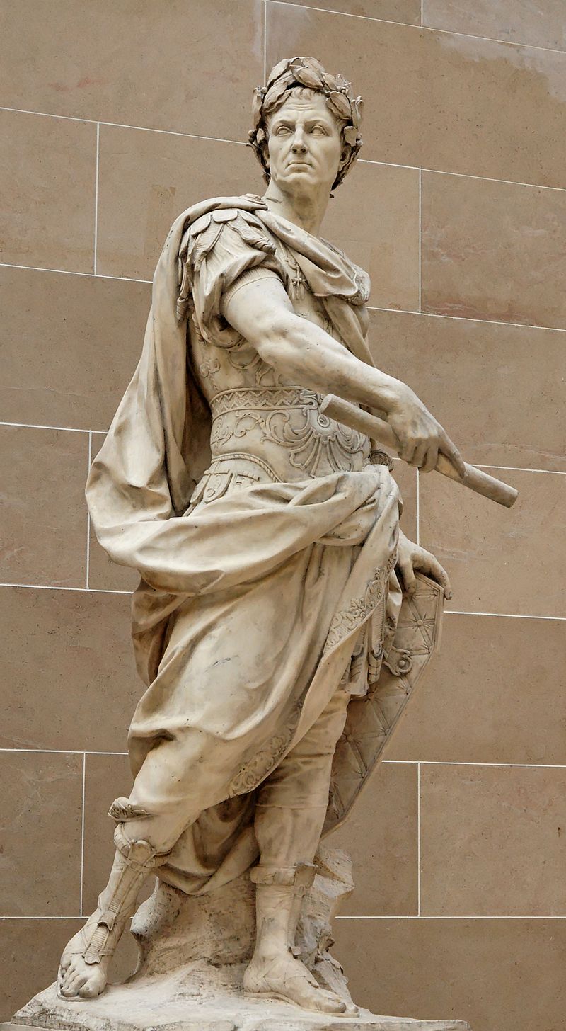 Статуя на Цезар в Париж