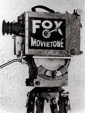Едисон патентова първата кинокамера